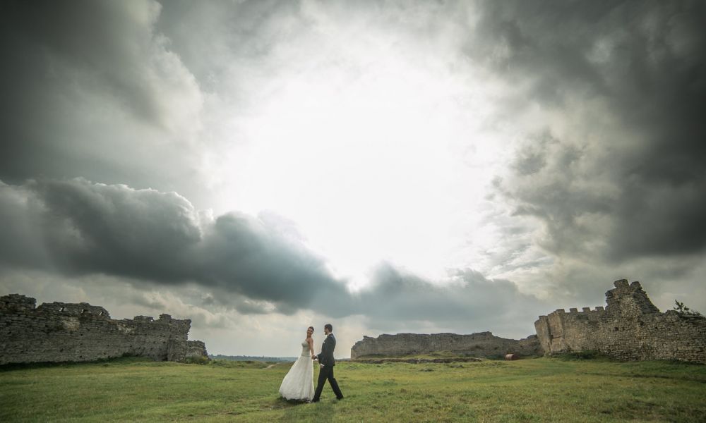 Iran Marriage During Israel War